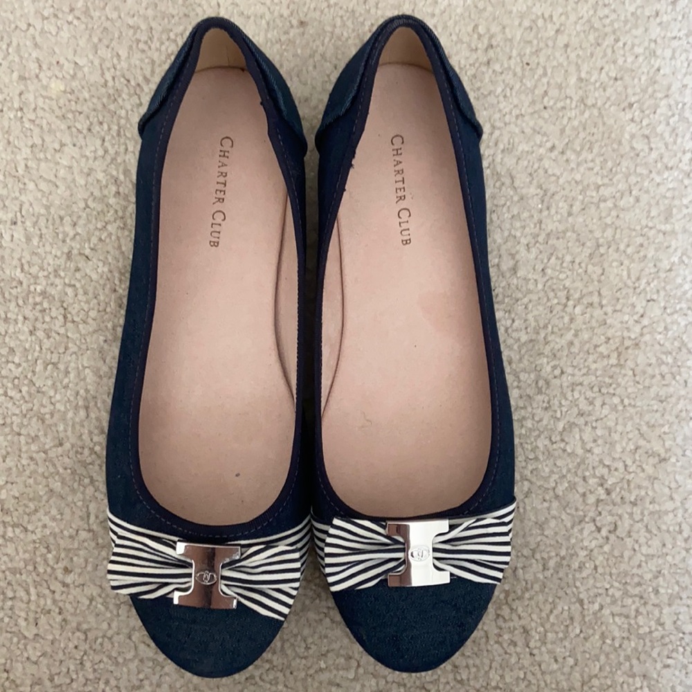 Dark navy flat